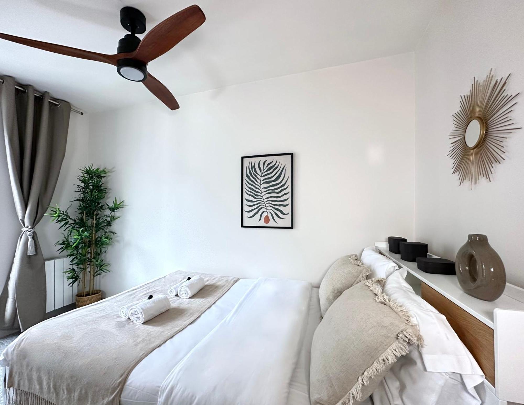 Apartamento Welcoming & Cosy Flat Near Republique París Exterior foto